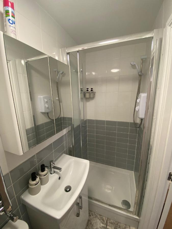 February Bliss Special, Unwind In Style With Our Exclusive Sa Promo, Book Now Apartment ลอนดอน ภายนอก รูปภาพ